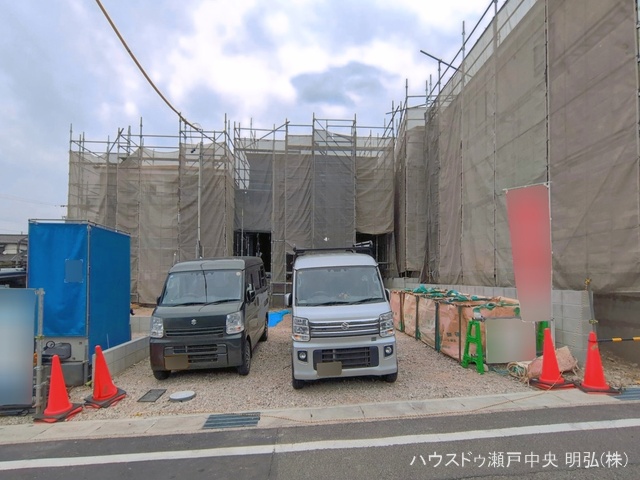 愛知県瀬戸市西寺山町の新築戸建てシート写真 2026年3月24日撮影