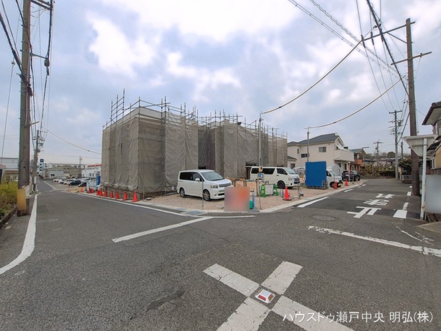 愛知県瀬戸市西寺山町の新築戸建てシート写真 2026年3月24日撮影