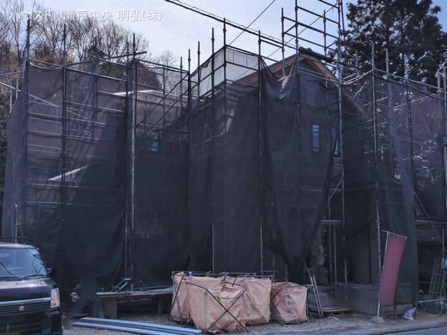 愛知県瀬戸市東拝戸町の新築戸建てシート写真 2026年3月8日撮影