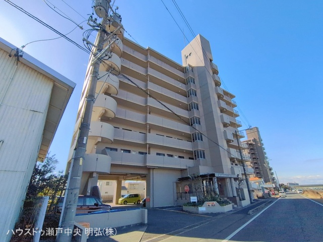 愛知県尾張旭市東山町２丁目のマンション『尾張旭東山コーポラス』外観写真 2026年1月27日撮影