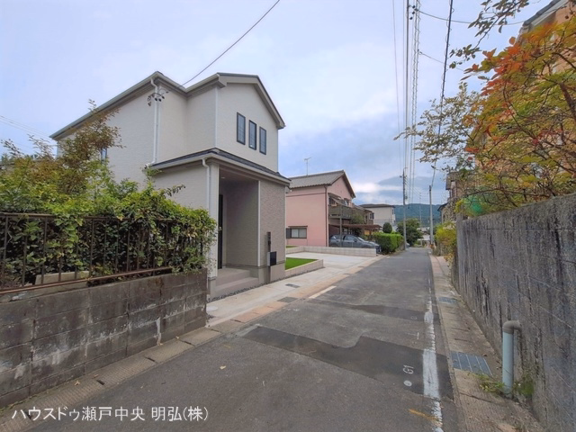 新築戸建て 瀬戸市小空町212番 A号棟 完成