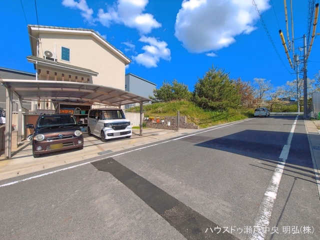 愛知県瀬戸市塩草が丘４丁目の新築戸建て外構写真 2026年5月6日撮影