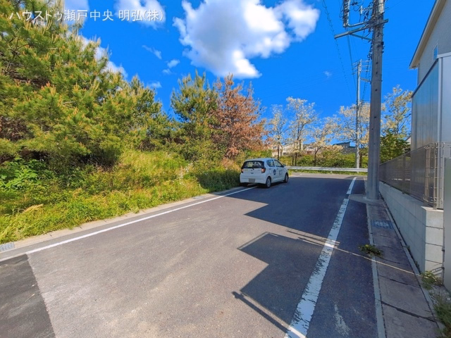 愛知県瀬戸市塩草が丘４丁目の新築戸建て外構写真 2026年5月6日撮影