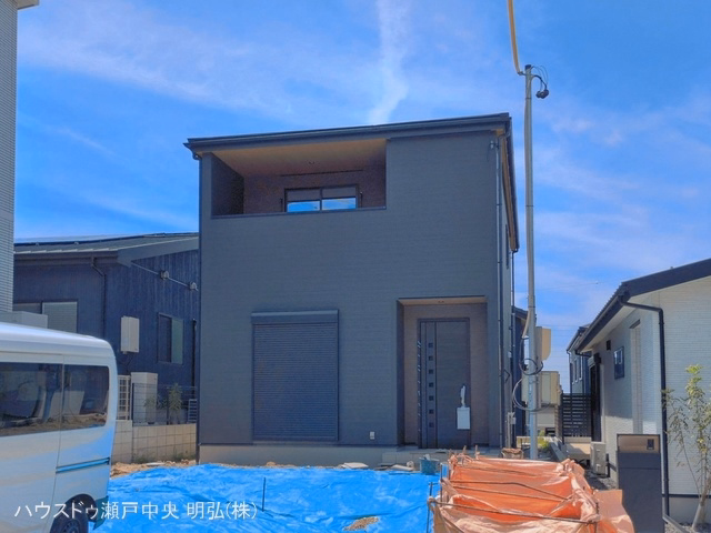愛知県瀬戸市塩草が丘４丁目の新築戸建て外構写真 2026年5月13日撮影