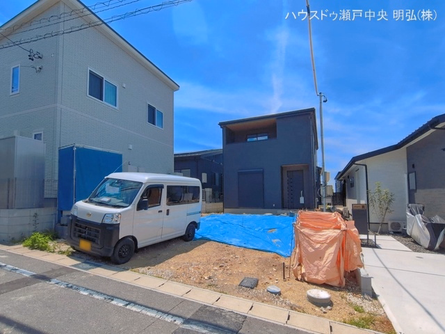 愛知県瀬戸市塩草が丘４丁目の新築戸建て外構写真 2026年5月13日撮影