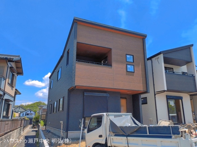 愛知県瀬戸市原山台８丁目の新築戸建て外構写真 2026年5月13日撮影