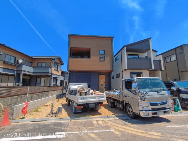 愛知県瀬戸市原山台８丁目の新築戸建て外構写真 2026年5月13日撮影