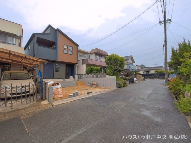 愛知県尾張旭市南新町中畑の新築戸建て外構写真 2026年6月1日撮影