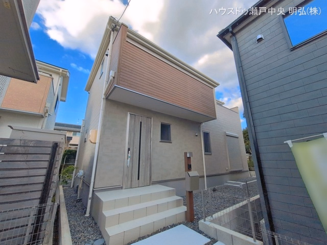 新築戸建て 瀬戸市松原町三丁目 2号棟 完成