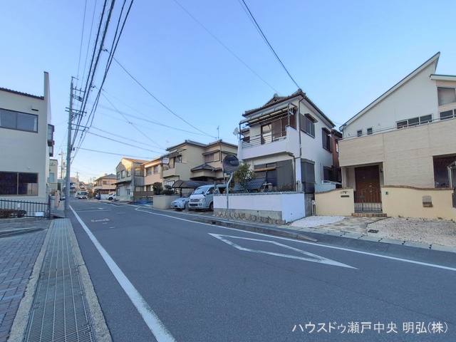 愛知県瀬戸市西松山町２丁目のマンション『野村新瀬戸ヒルズ・ウインザーズパークウエストウィング』外観写真 2026年1月8日撮影