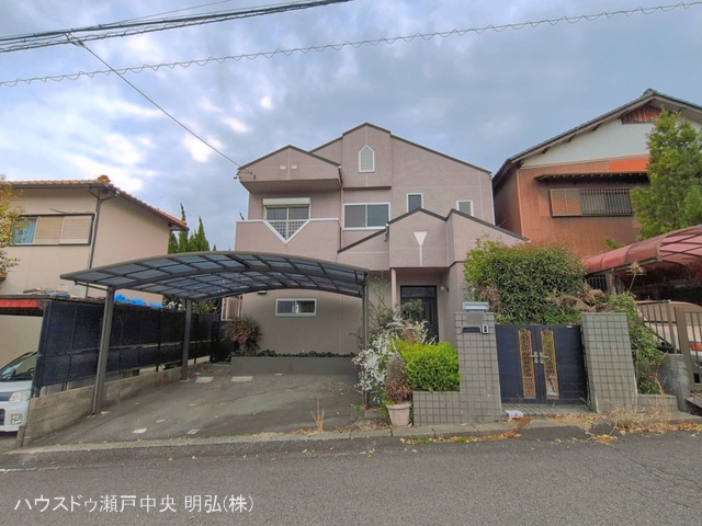 愛知県瀬戸市城ケ根町の中古戸建て完成写真 2026年3月29日撮影