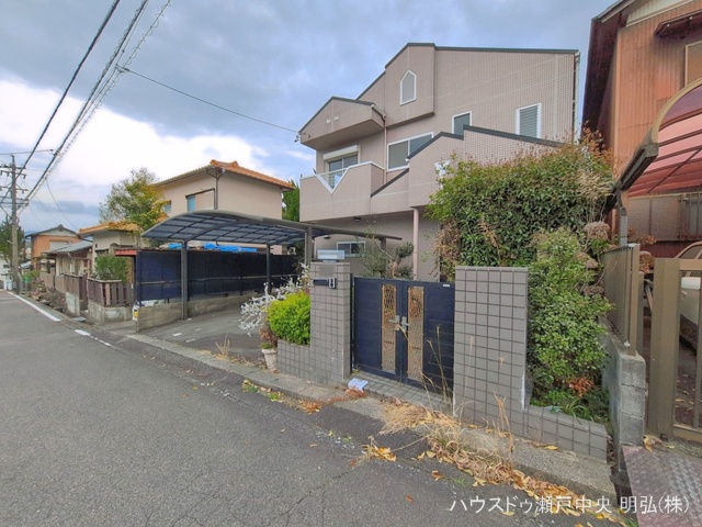 愛知県瀬戸市城ケ根町の中古戸建て完成写真 2026年3月29日撮影