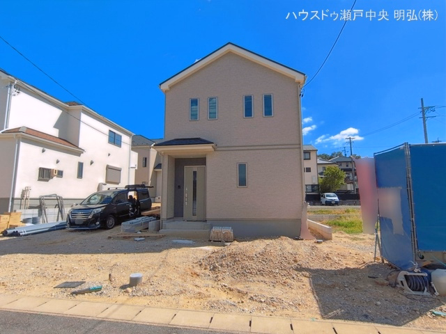 新築戸建て 瀬戸市東吉田町13番 D号棟 外構