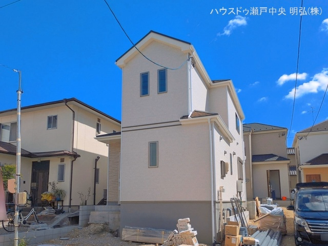 新築戸建て 瀬戸市東吉田町13番 E号棟 外構