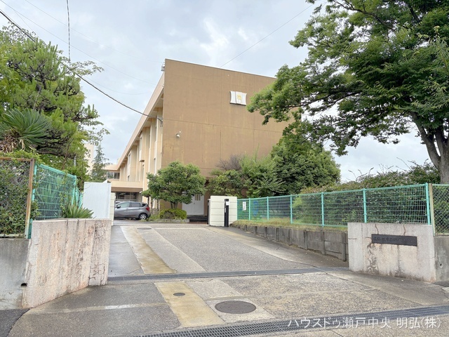 尾張旭市立瑞鳳小学校 距離400m