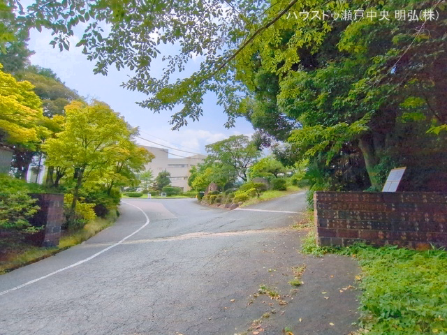 瀬戸市立品野中学校