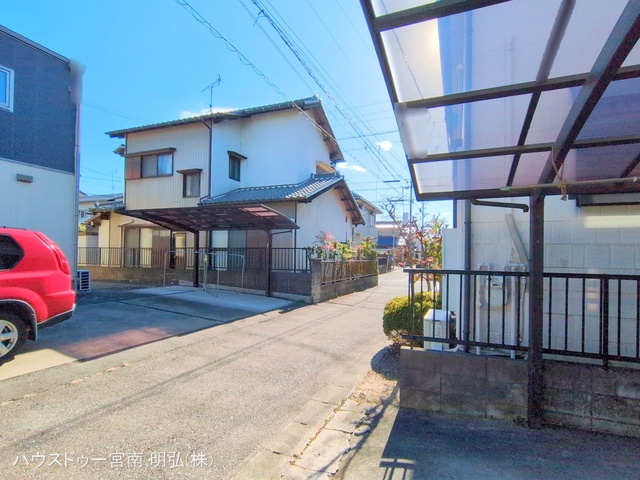 愛知県稲沢市長野３丁目の中古戸建て完成写真 2024年12月8日撮影