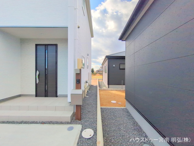 愛知県稲沢市平和町　法立北瀬古の新築戸建て完成写真 2025年12月4日撮影