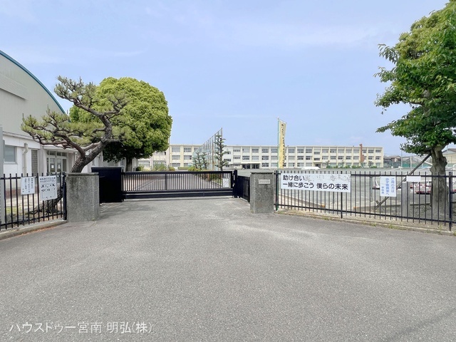 一宮市立今伊勢中学校　距離1500m