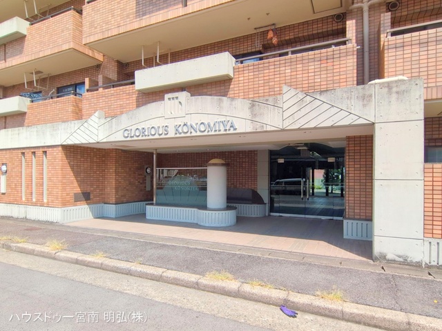 愛知県稲沢市正明寺２丁目のマンション『グローリアス国府宮』外観写真 2025年8月31日撮影