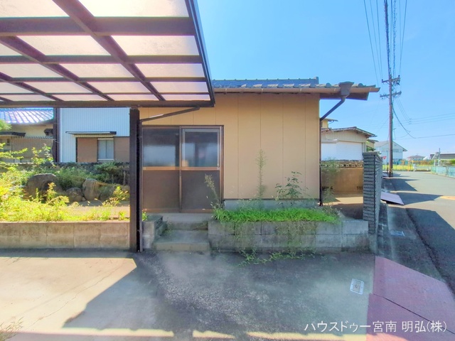 愛知県稲沢市平和町光和の中古戸建て完成写真 2025年9月8日撮影