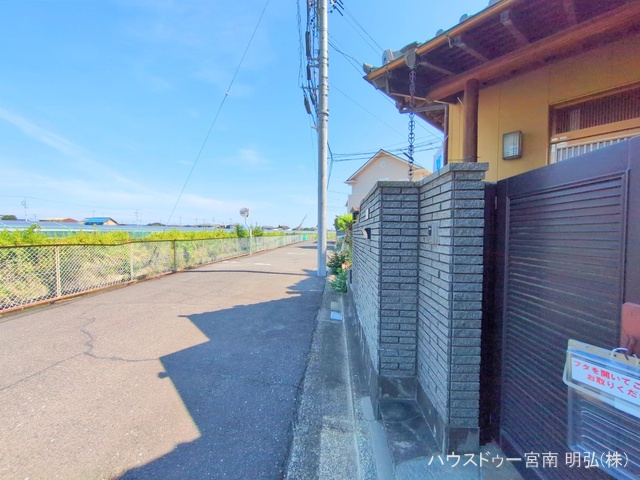 愛知県稲沢市平和町光和の中古戸建て完成写真 2025年9月8日撮影