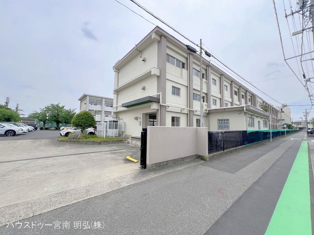 一宮市立今伊勢小学校　距離1200m