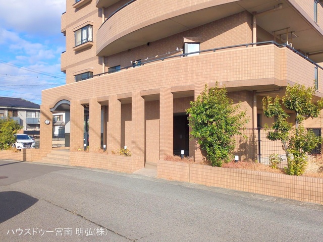 愛知県一宮市多加木1丁目のマンション『ビューパレス多加木』外観写真 2025年12月14日撮影