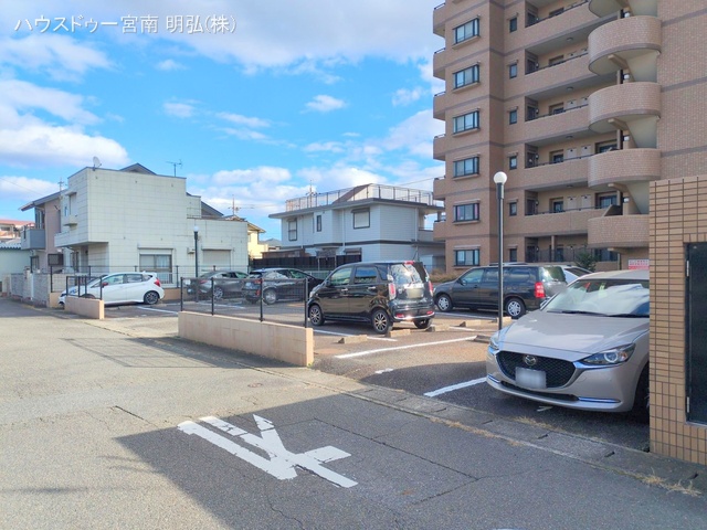 愛知県一宮市多加木1丁目のマンション『ビューパレス多加木』外観写真 2025年12月14日撮影