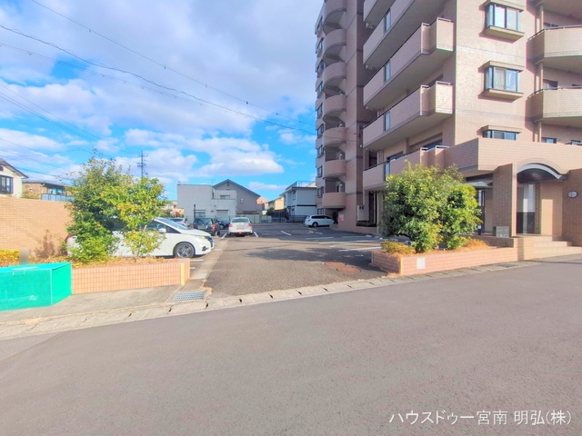 愛知県一宮市多加木1丁目のマンション『ビューパレス多加木』外観写真 2025年12月14日撮影