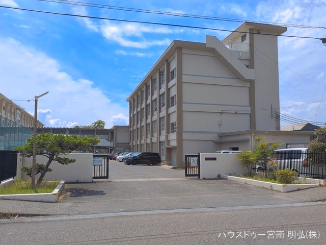 一宮市立葉栗中学校