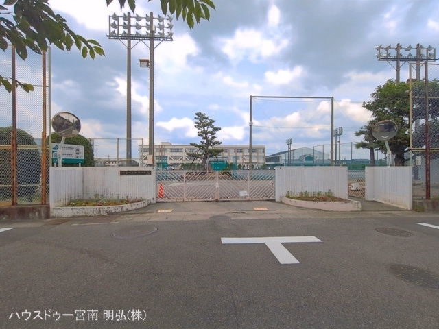 一宮市立南部中学校